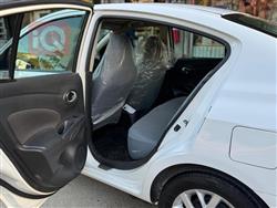 نيسان فيرسا